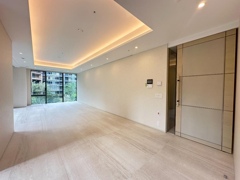 Mita Garden Hills Park Mansion Tower — photo 2
