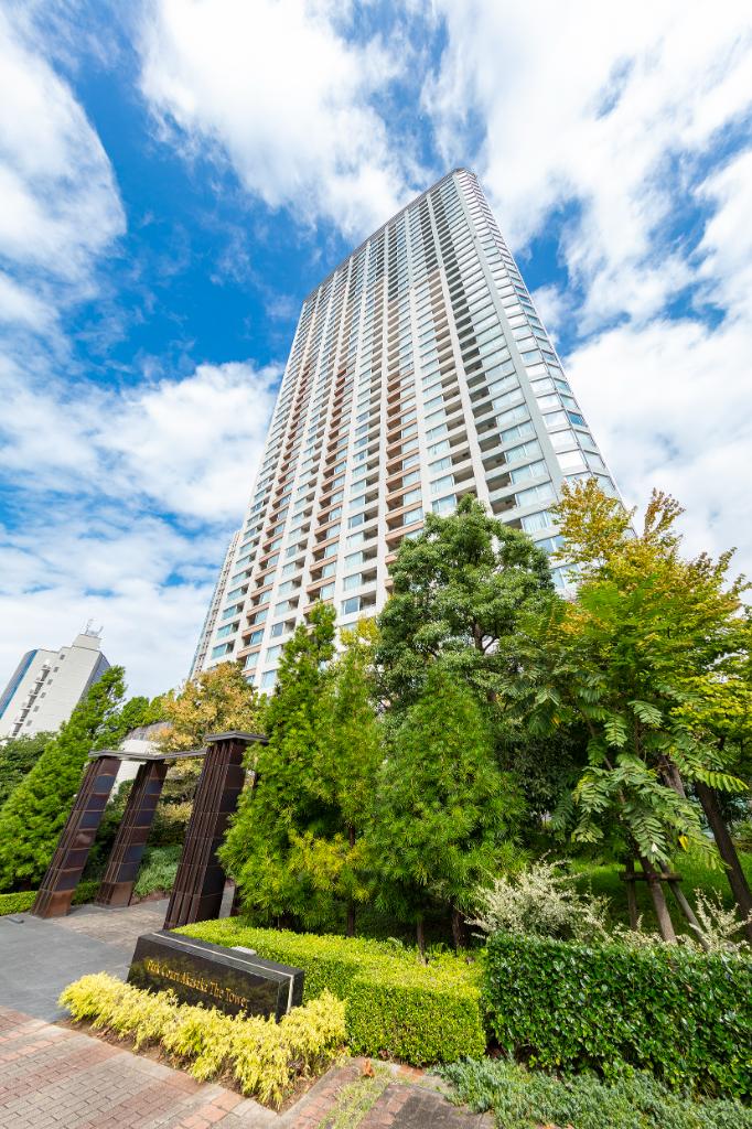 Park Court Akasaka The Tower — luxury residence for sale in Minato-ku · Akasaka, Tokyo