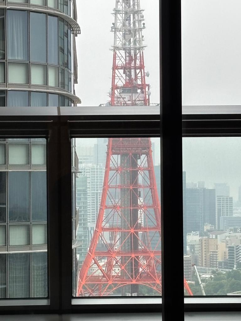 Azabudai Hills Residence B — photo 3